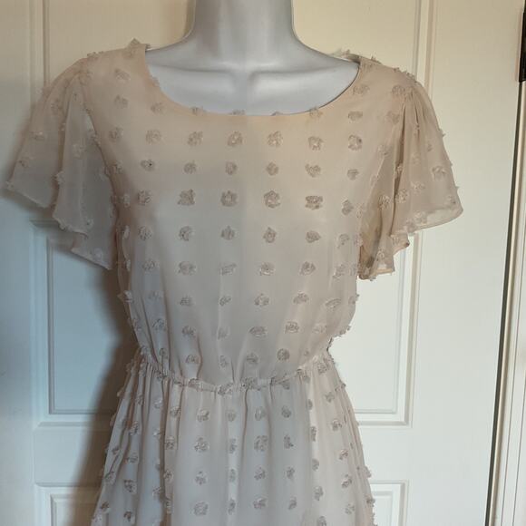 Juliana's Off White Party/Sunday/ Flutter Sleeve Dress Sz S No Belt - Picture 3 of 9